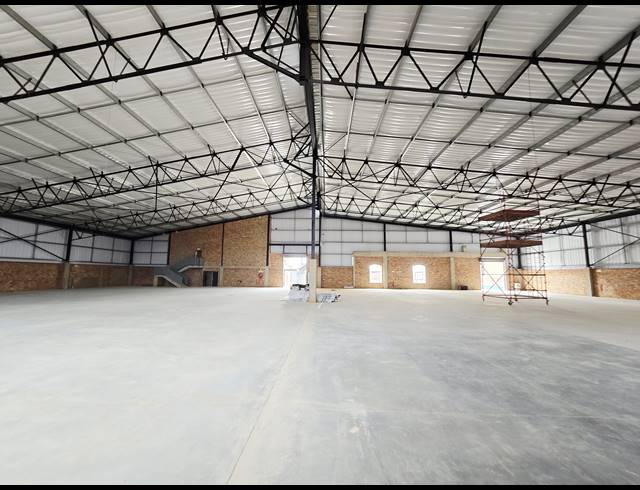 2,365M² WAREHOUSE TO LET IN RIVERSANDS